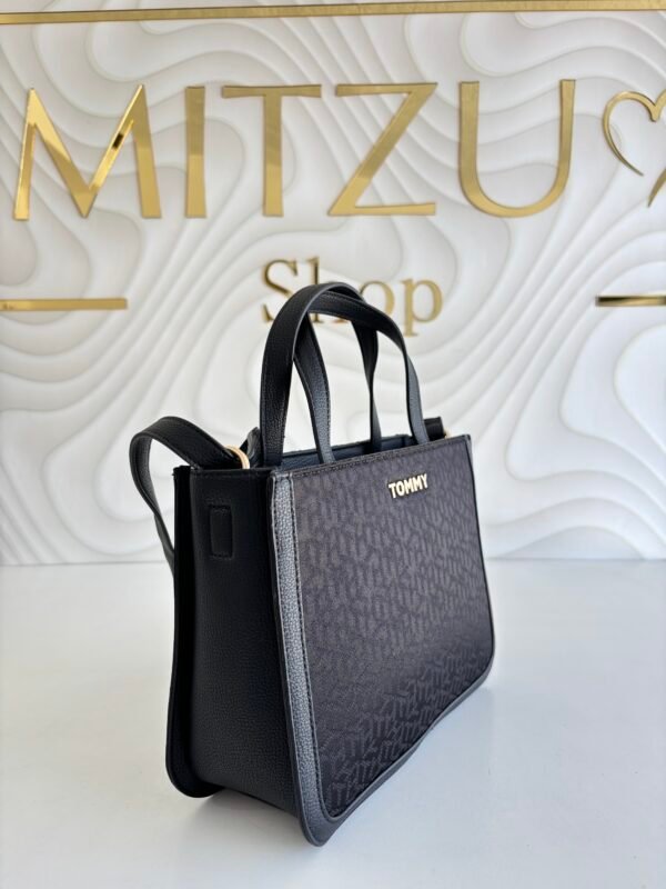 IMG_4054 Mini Tote de Tommy Hilfiger