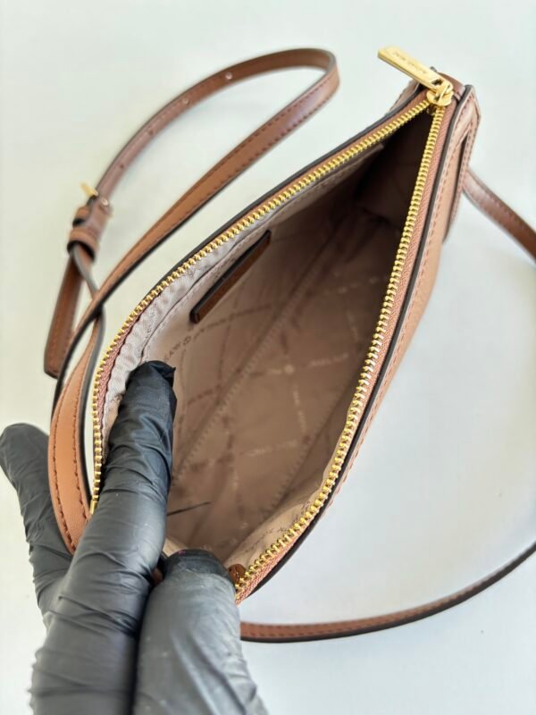 Michael Kors Crossbody Bag