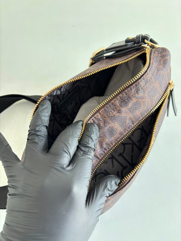 IMG_4334 Calvin Klein Crossbody Bag