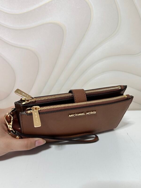 IMG_4660 Michael Kors Jet Set Travel Wristlet