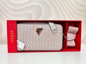 IMG_4928 Elegant Guess Crossbody Bag