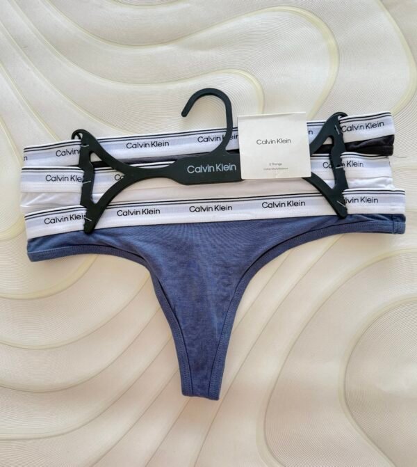 IMG_5013 Paquete de 3 tangas Calvin Klein Talla S