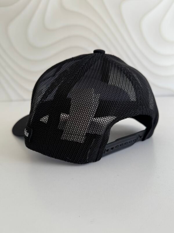 Gorra tipo trucker Columbia