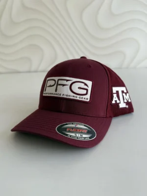 Cachucha Columbia Color Guinda letras PFG talla S/M