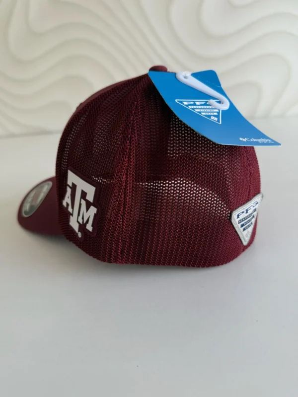 Cachucha Columbia Color Guinda letras PFG talla S/M