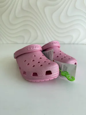 Crocs Rosas Classic Glitter talla 5mx - J6 usa