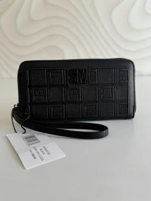 Cartera Steve Madden en color negro cierre completo