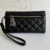 Cartera Steve Madden color Negro Trifold