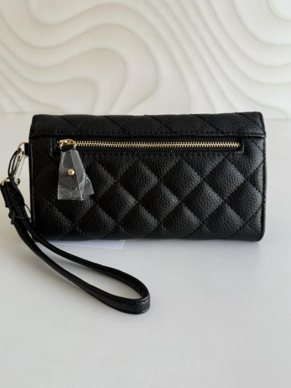 Cartera Steve Madden color Negro Trifold