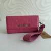 Cartera Steve Madden rosa