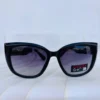 Lentes Guess color negro estilo ojo de gato